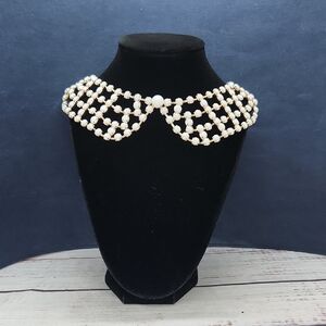 Cara New York Preppy Collar Necklace White Gold